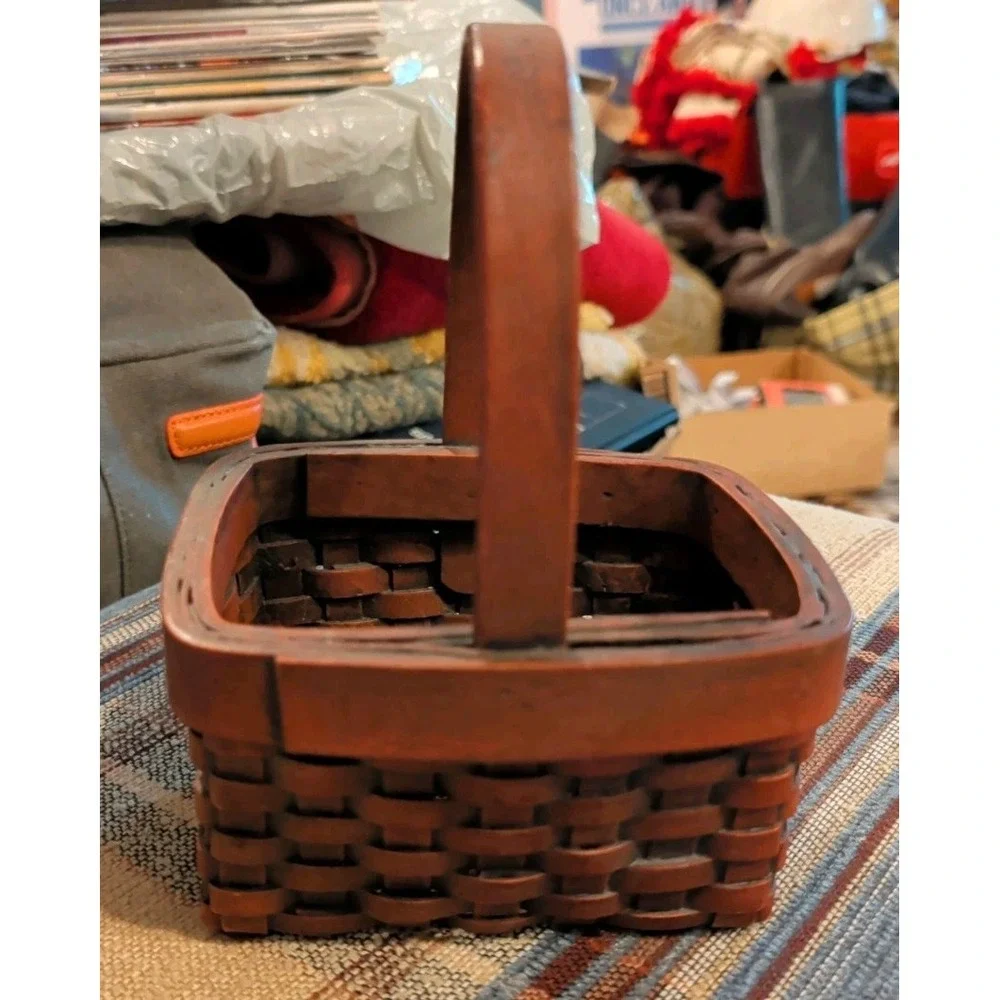 Vintage Resin Miniature Sturdy Basket with Handle Super Cute! Country Barn Red